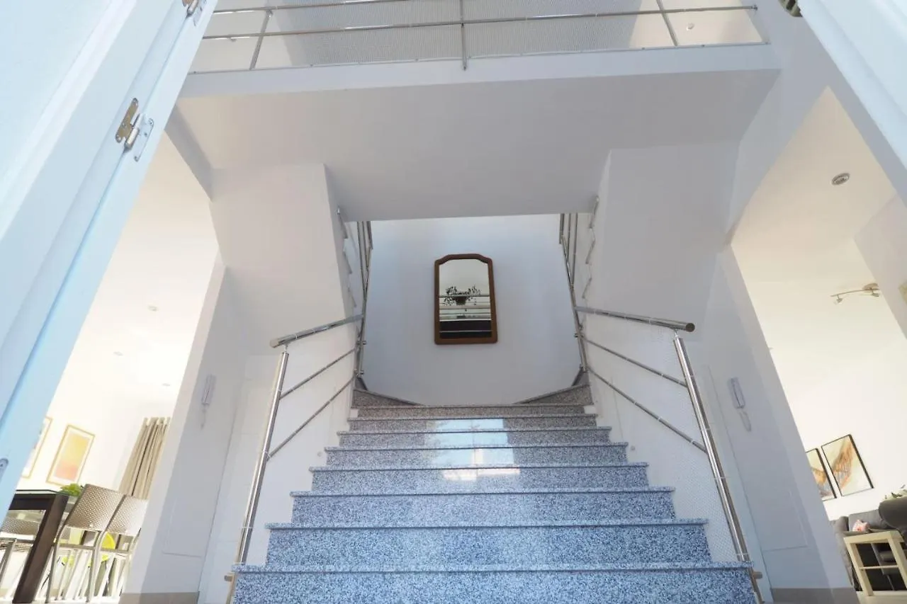 Nerja Paradise Rentals - Villa Catalina